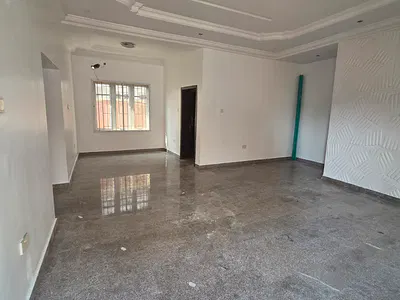 A Lovely 2 Bedroom Apartment