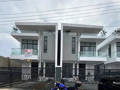 Luxury 4 Bedroom Semi Detached Duplex with BQ