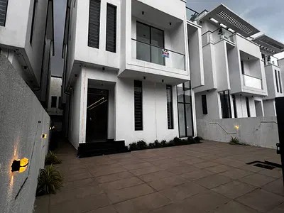 Premium Luxury 5 Bedroom Detached Duplex + Pool +BQ