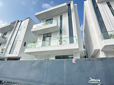 5 Bedroom Fully Detached Duplex with BQ