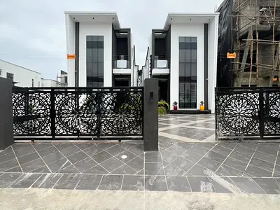 Contemporary Brand-New 5-Bedroom Fully Detached Duplex with BQ & Swimm