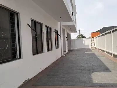 2 Wings of 5 Bedroom Duplex with 2 Room BQ. for Commercial