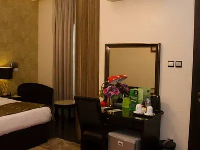 32 Rooms Hotel and Five Bedroom Duplex with BQ