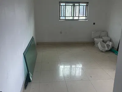 Luxury 3 Bedroom Flat with Boys Quarters