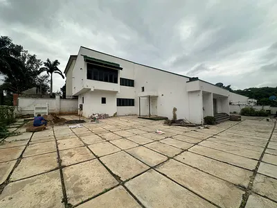 Luxury 5 Bedroom Fully Detached Duplex + BQ