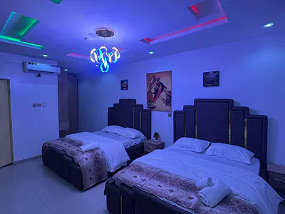 Luxury Studio Apartment with Twin Beds
