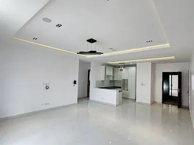 Exquisitely Fitted 3 Bedroom Apartment with Premium Features
