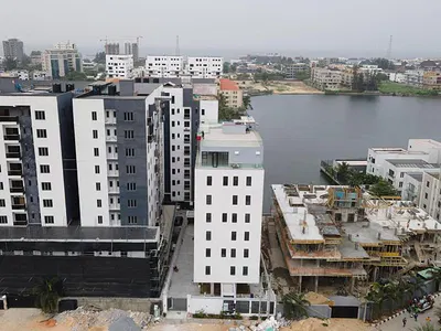 Beautiful & Luxurious 4 Bedroom Maisonette