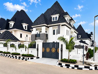 Luxury 6 Bedroom Penthouse Duplex