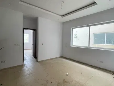 Stunning 2 Bedroom Serviced Apartment Available