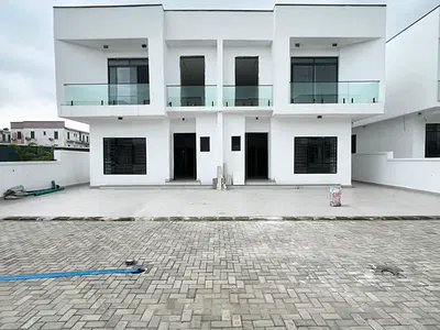 Luxury 4-Bedroom Terrace Duplex with BQ & Swimming Pool