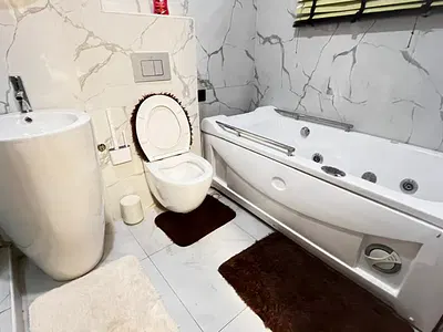 Furnished 2 Bedroom Apartment