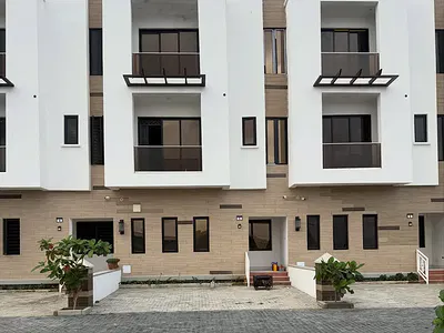 4 Bedroom Terrace Duplex with BQ
