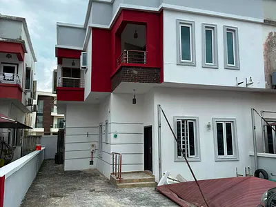 Spacious Self Compound (Dwarf Fence) 4 Bedroom
