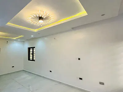Exquisite 3 Bedroom Semi Detached Duplex
