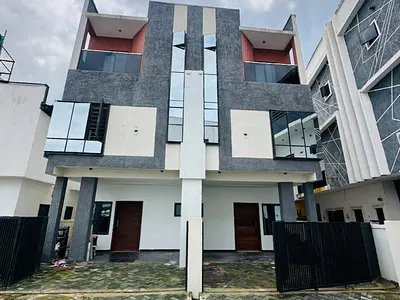 Exquisite 3 Bedroom Semi Detached Duplex