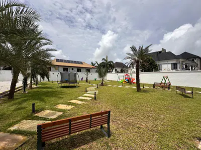 Luxurious 3 Bedroom Flat
