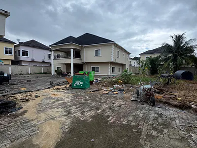 1, 200 SQM of Land + a Detached House