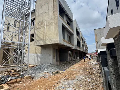 5 Bedroom Semi Detached Duplex WTH Attached BQ