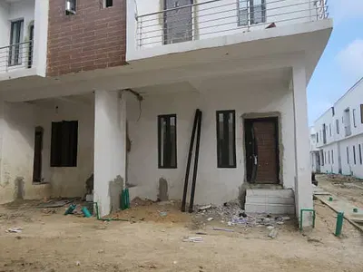1, 2, 3, 4-Bedroom Terraced Duplex