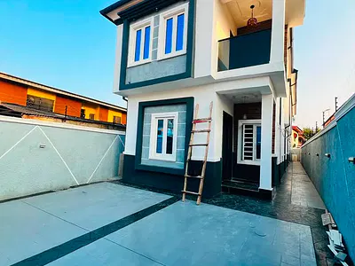 Spaciously Built 4 Bedroom Fully Detached Duplex Plus BQ