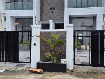 Newly Built 5bedroom Semi Semi Detached House