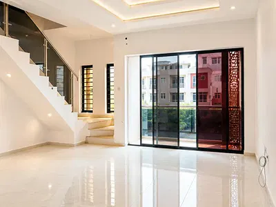 Luxury Spacious 3 Bedroom Terrace Duplex