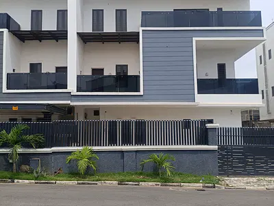 Luxury Finished 4 Bedroom with BQ