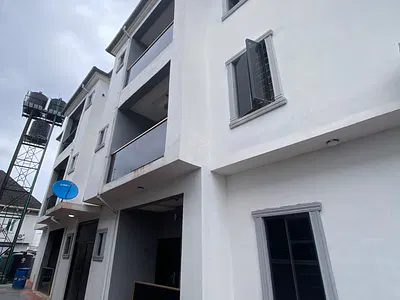 Fully Furnished Luxury 2 Bedroom Apartment