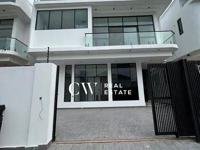 4 Bedroom Detached House with BQ