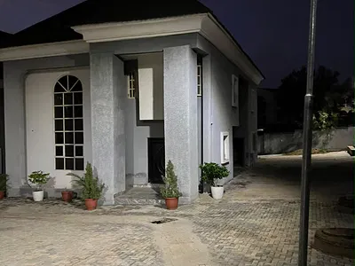 Fully Furnished Duplex with BQ