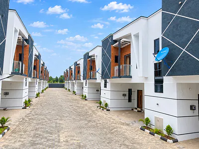 Luxury& Spacious 4 Bedroom Terrace Duplex