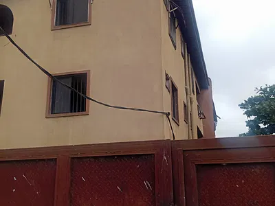 Block of Six Flats of 3 Bedrooms Each