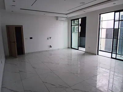 Tastefully Finished 4 Bedroom En-Suite Townhouse with 1 Room BQ, Priva