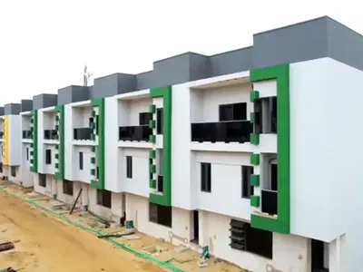 Luxury 4 Bedroom Duplex with BQ and Swimming Pool
