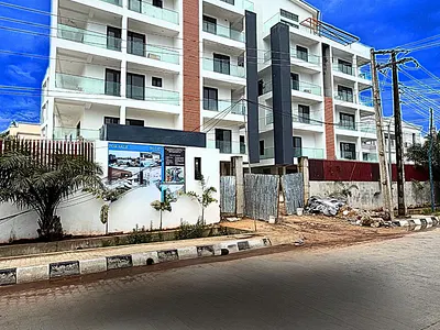 4 Bedroom Maisonette