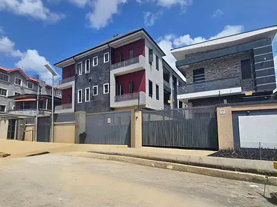 Brand-New 3-Bedroom Apartment Perfect for Cashflow Investment