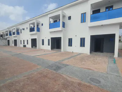 4 Bedroom Terraced Duplex with Building Approval