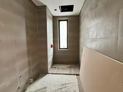 Newly Built 3 Bedroom Apartment with a ; Pool, Elevator, and Gym