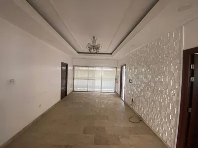 5 Bedrooms Semi Detached Duplex