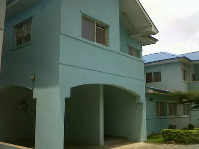 4 Bed Terrace