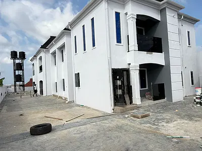 2 Bedroom Flat