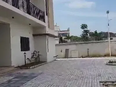 Spacious 6-Bedroom Fully Detached Duplex with 1-Room BQ in Guzape!