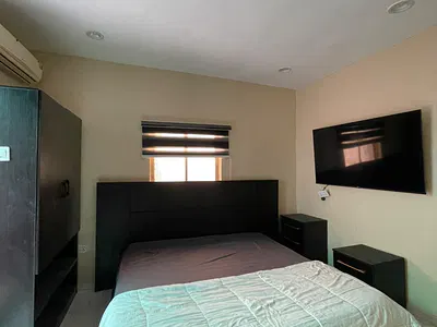 Studio Fully Furnished Apartment Available