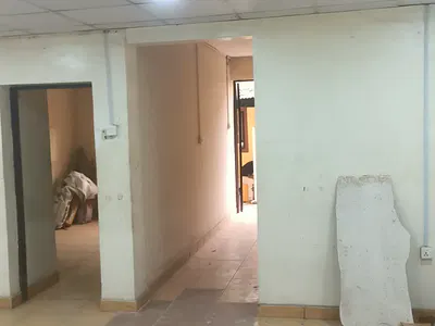 3 Bedroom Flat with Extra Room for Office