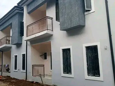American Standard 2 Bedroom Duplex with Federal Light