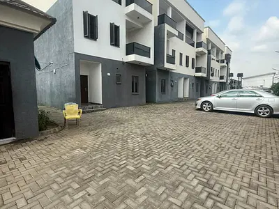 4 Bed Terrace Duplex
