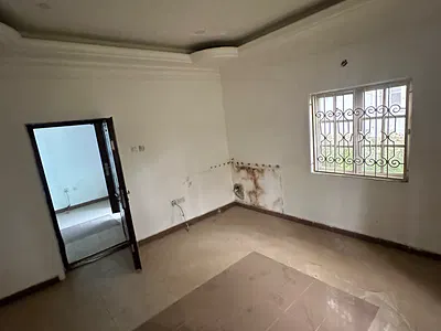 A Clean Self Contain in a Decent Environment