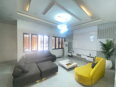 4 Bedroom Close Apartment with BQ