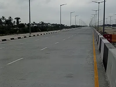 Residential Land Close to Express